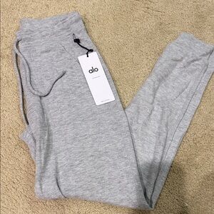 ALO Yoga Heather Gray Joggers
